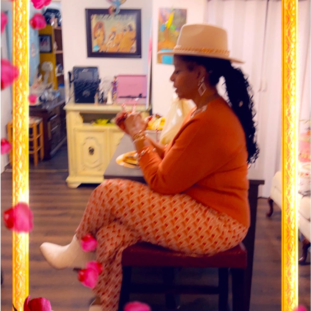 Meet your Posher, Vivian